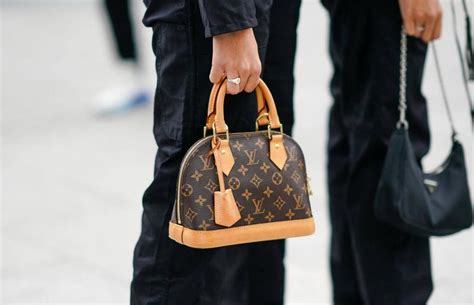 how much does it cost to make a lv bag|louis vuitton bag price list.